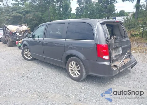 2018 Dodge Grand Caravan Sxt z USA, uszkodzony, nr VIN 2C4RDGCG2JR241353